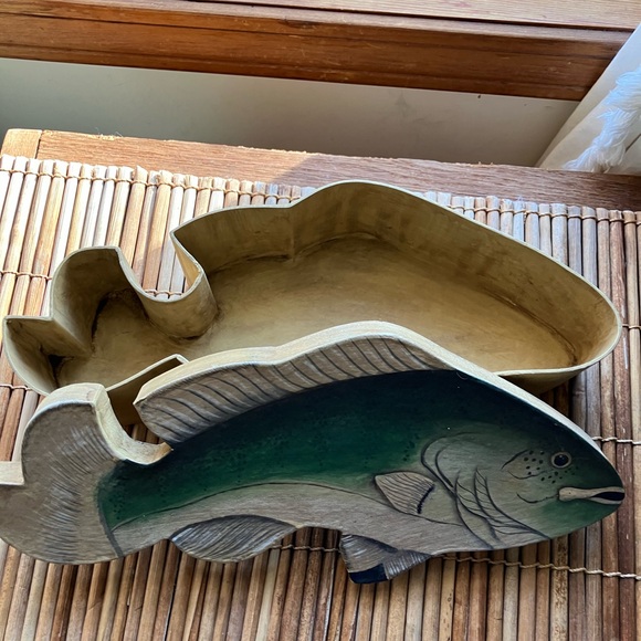 Rustic Fish Box - Picture 3 of 6